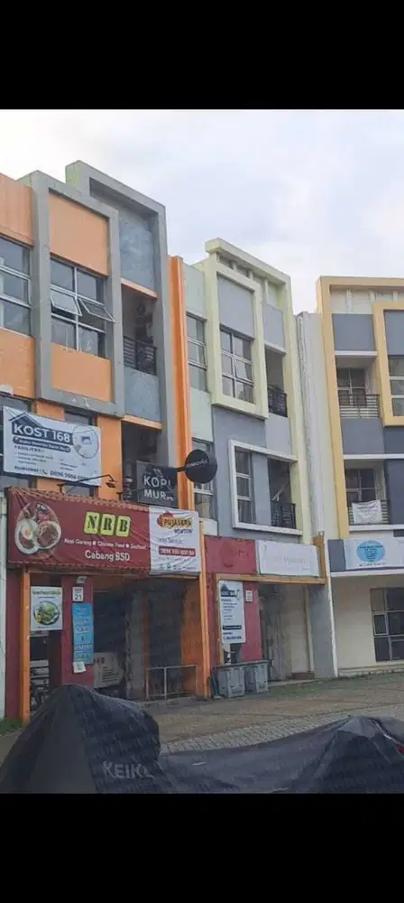 Dijual  GANDENG DUA (2) -RUKO NEWTON BARAT  Scientia Sumarecon Serpong