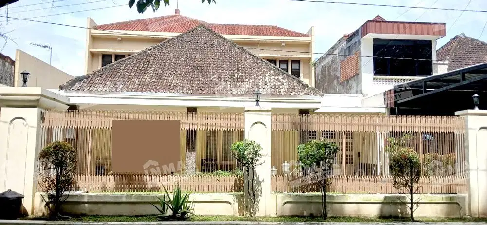 RUMAH JALAN PULAU PULAU,SHM,SIAP HUNI,DEKAT SMAN 5 DAN PASAR BESAR