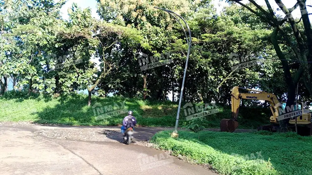 TANAH LUAS 8.468 m2 SUPIT URANG,WAGIR,KAB.MALANG,COCOK UNTUK PERUMAHAN