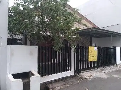 Rumah dekat jalur lrt dn dekat kawasan industri tidak bbjr