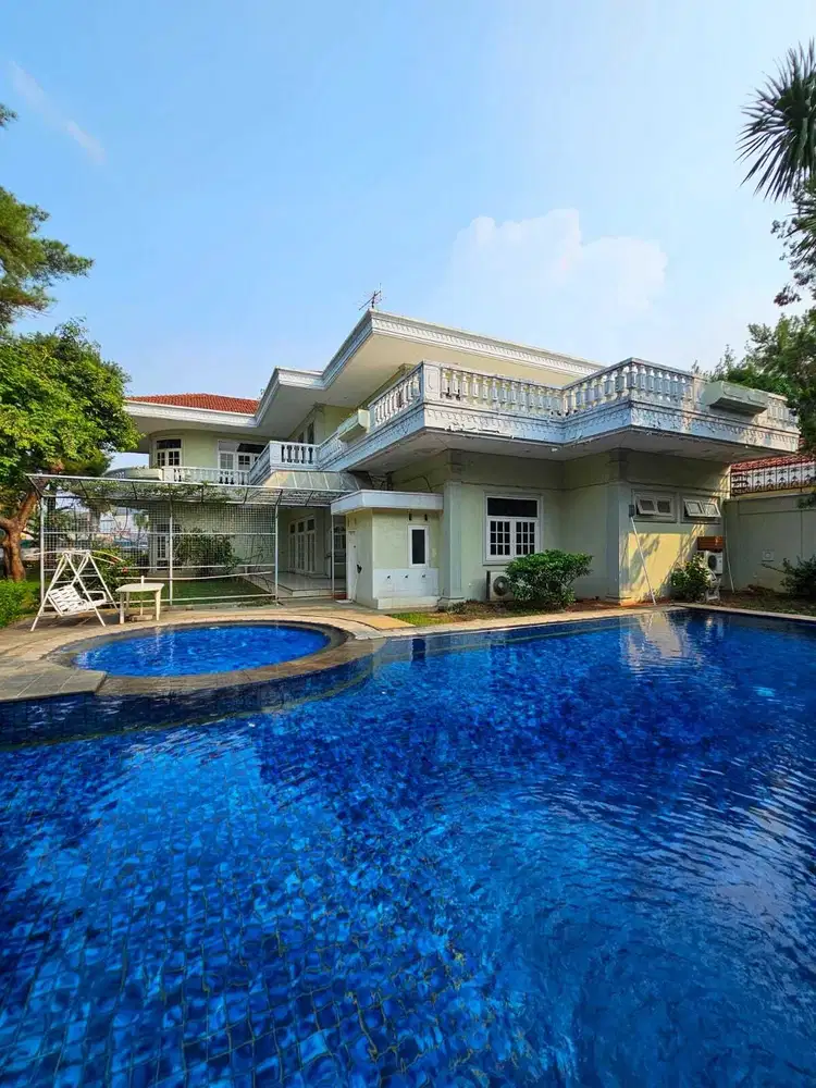 Dijual 1 unit Rumah ada 2 SHM Permata Hijau Jakarta Selatan