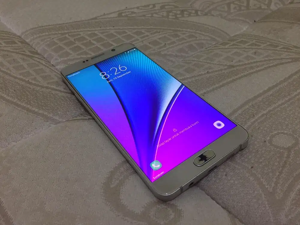 Samsung Galaxy Note 5 Gold