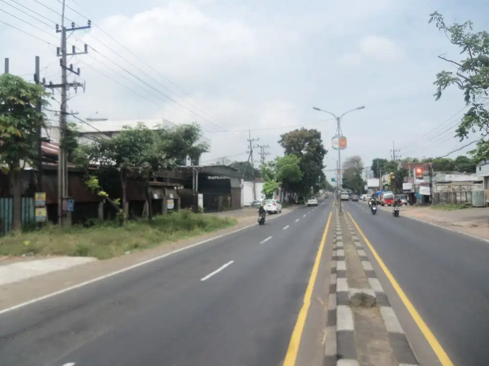 Gudang di Poros Randuagung Singosari Malang