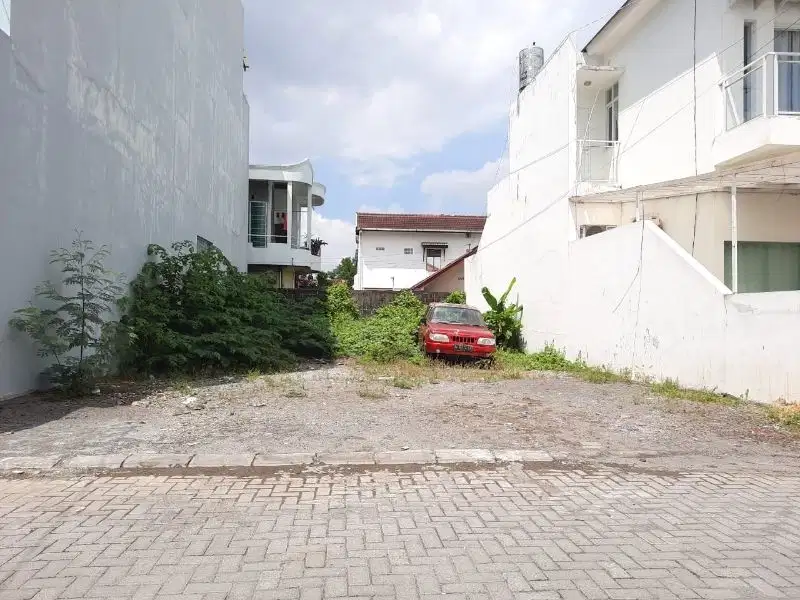 Tanah cantik di dalam perumahan banciro kota Yogyakarta