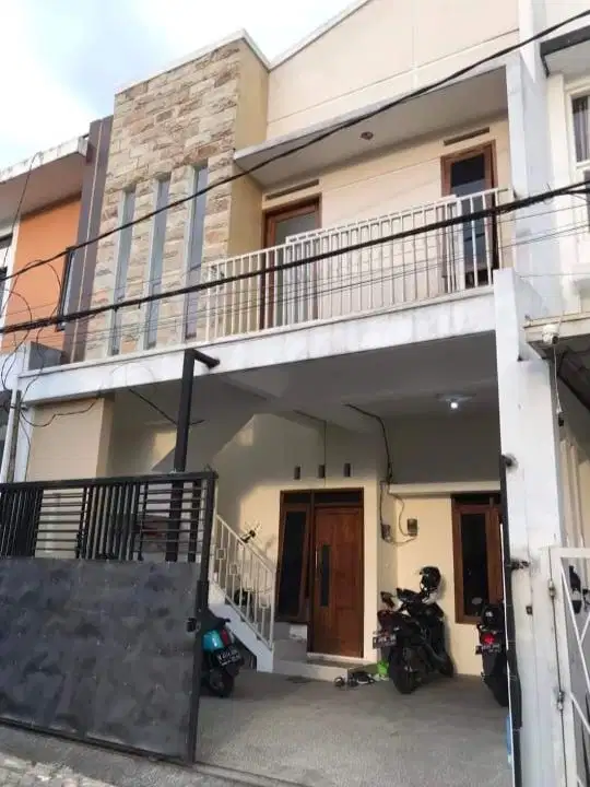 rumah + kos lokasi strategis di sigura gura dekat kampus UB UIN