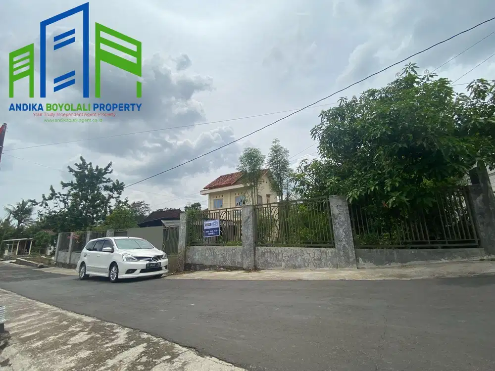 Rumah 2 lantai dengan kebun luas di mojosongo boyolali