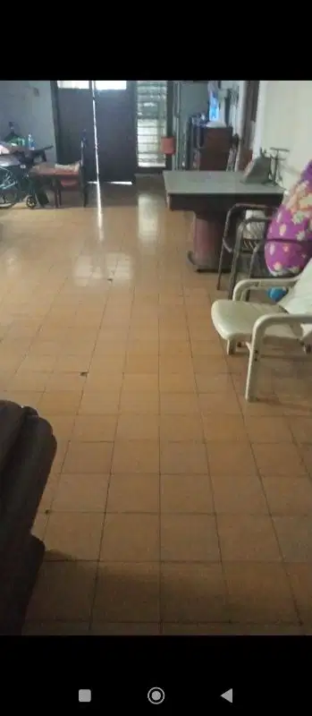 dijual rumah lama layak huni di jln Cikini Menteng