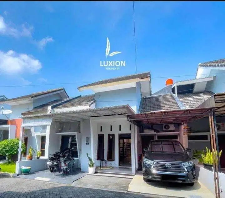 Rumah bagus dalam perumahan di condong catur semi furnish