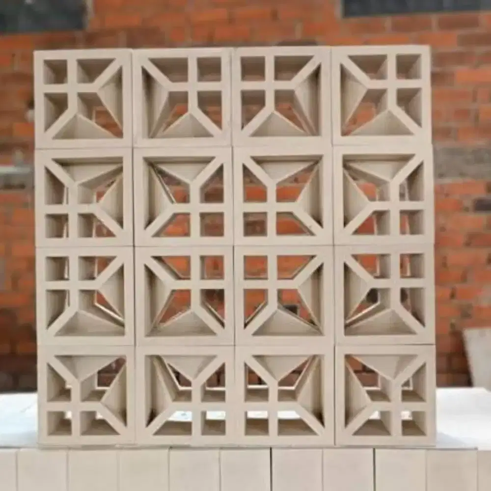 Batu angin roster pagar