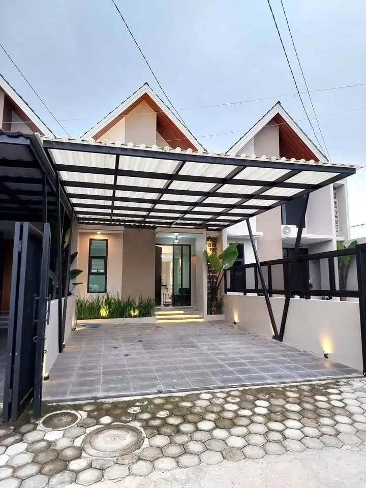Rumah bagus full furnish di jalan kaliurang km 9,5