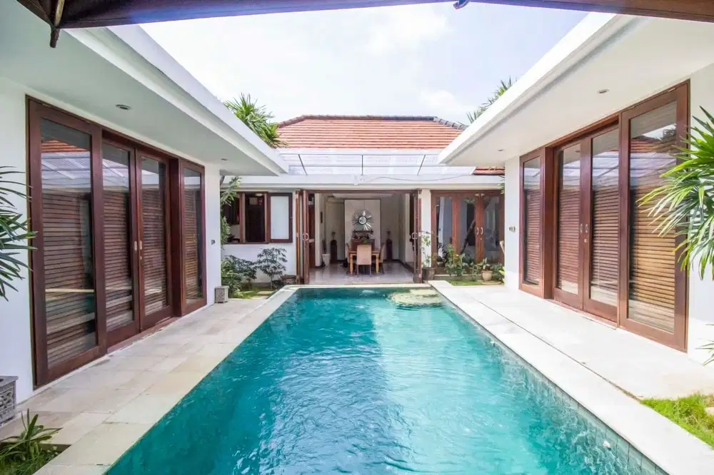 Di jual villa canggu bali