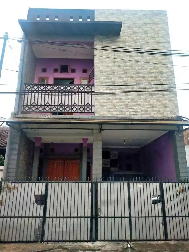 Rumah 3 lantai komplek GBA bojongsoang dkt stt Telkom buahbatu