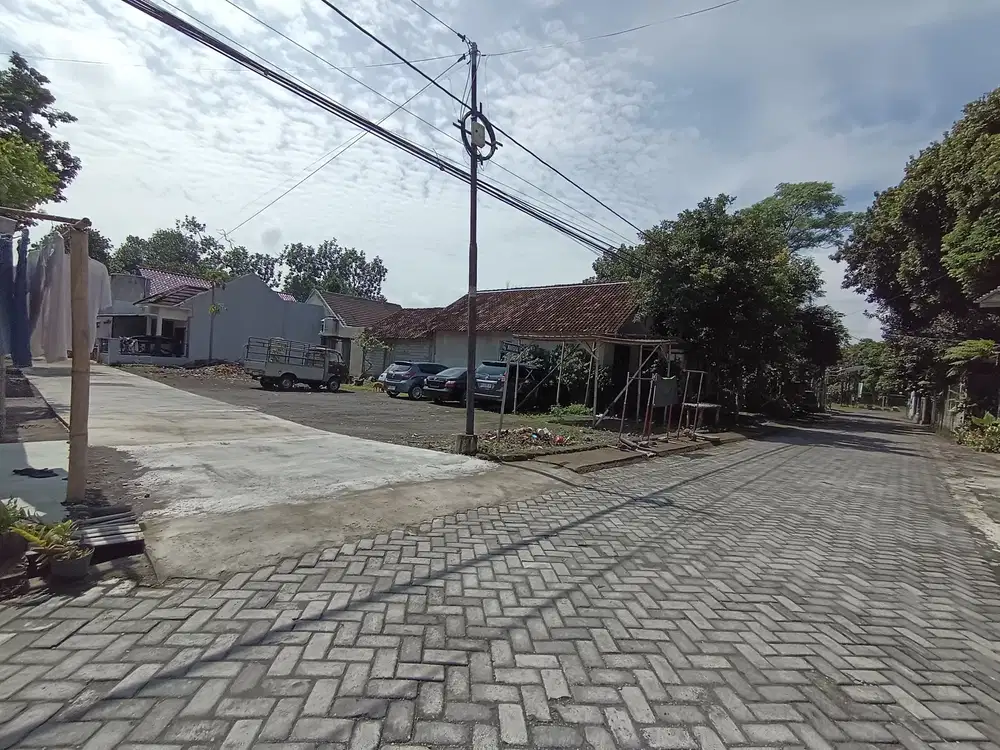 Tanah bagus di dekat SD model wedomartani