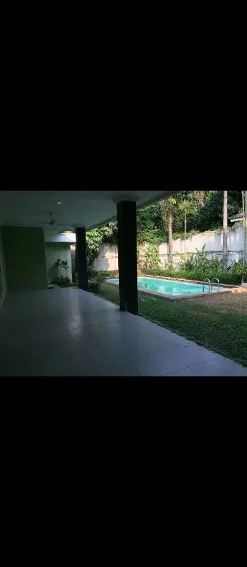 dijual rumah bagus di kenanga