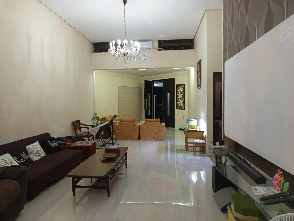 Dijual rumah Di Graha Cinere, siap huni, 2km dr pintu tol krukut