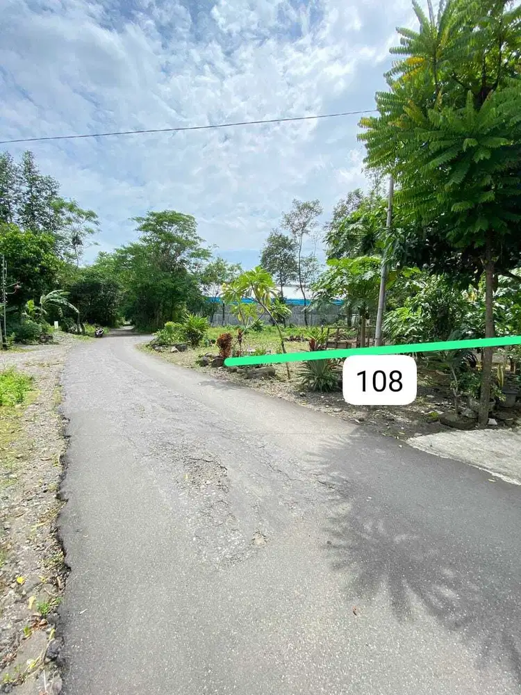 JUAL CEPAT TANAH TIMUR PASAR GENTAN DEKAT SD MODEL LINGKUNGAN NYAMAN