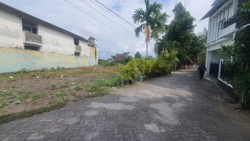 900 m dari kampus UGM Jogja, tanah dijual peruntukan kos
