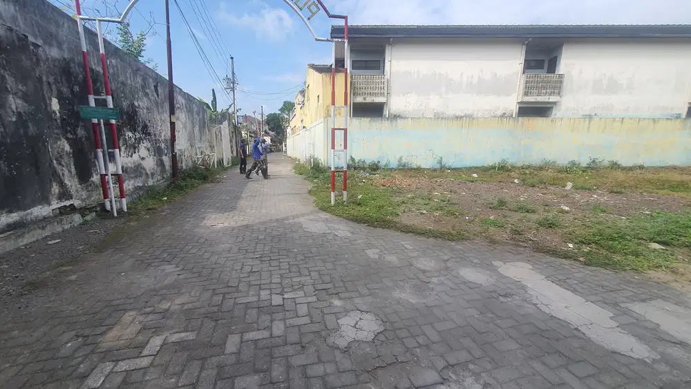 Tanah ring satu kampus UGM cocok untuk dibangun kos dan Homestay Jogja