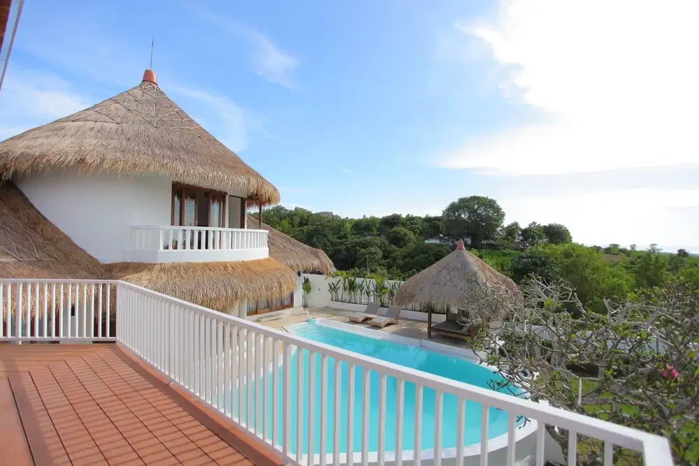 dijual villa lantai 2 view laut lokasi balangan