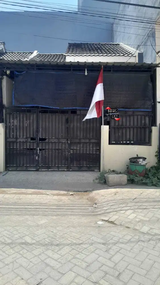 BUTUH CEPAT LAKU  Dijual rumah Medayu Utara