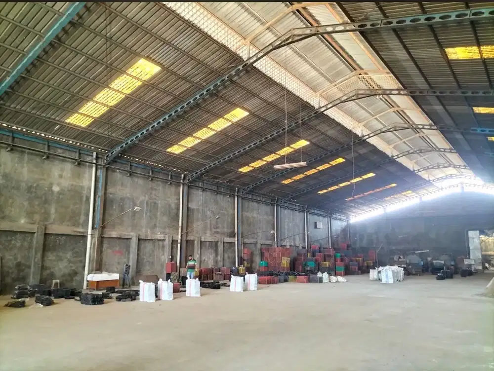 DIJUAL GUDANG di jalan raya Dadap Tangerang lokasi strategis