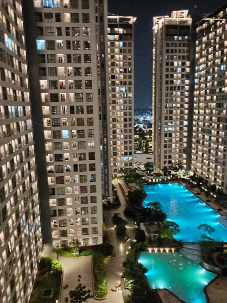 DISEWAKAN Apartemen MTown RESIDENCE TOWER Carmel Direct View To Pool