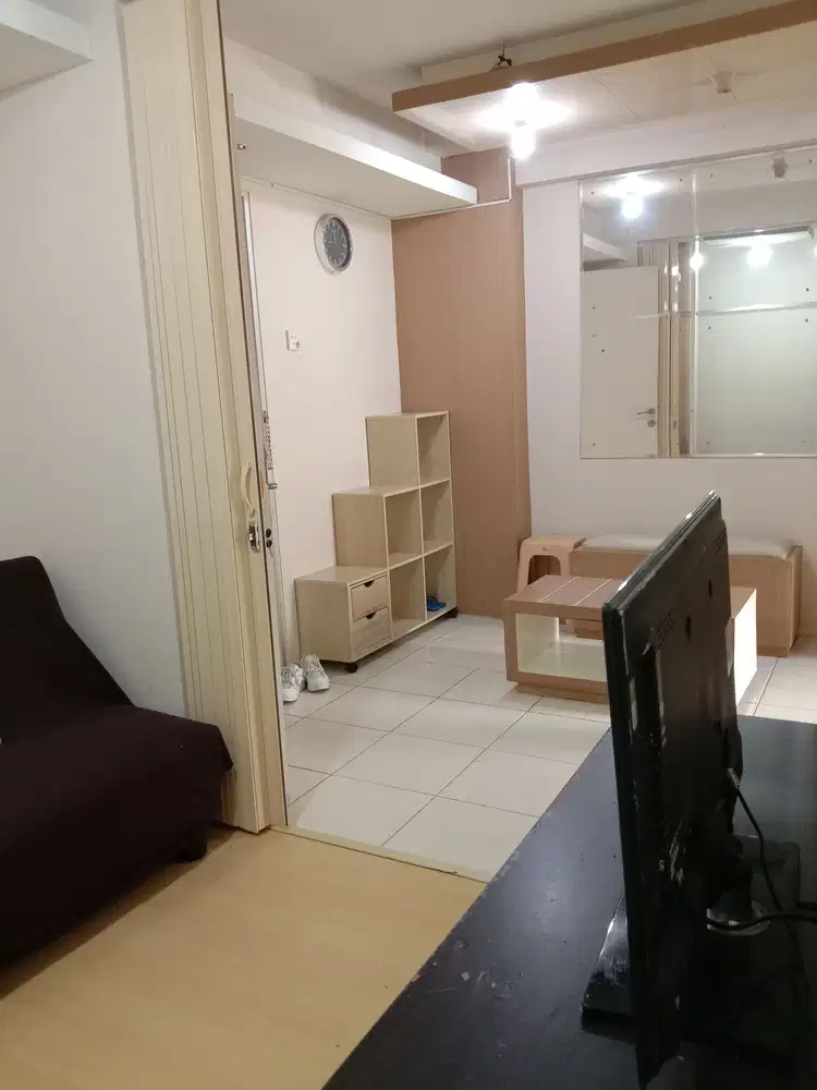 Di sewakan unit apartemen gading nias tower emerald lt.21, big studio