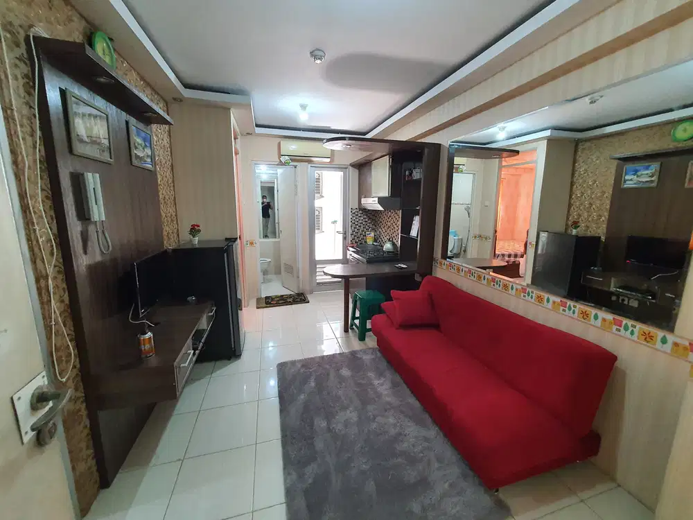 Di sewakan unit apartemen gading nias 2 kamar furnish, tower emerald