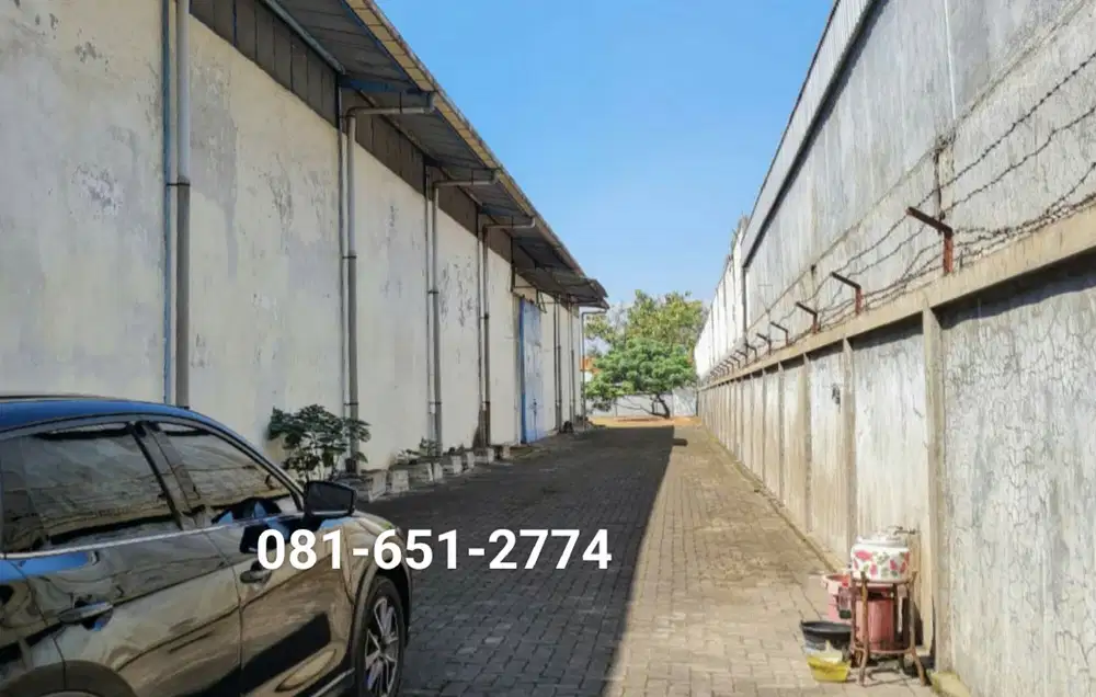 Pabrik Gudang di Bypass Krian