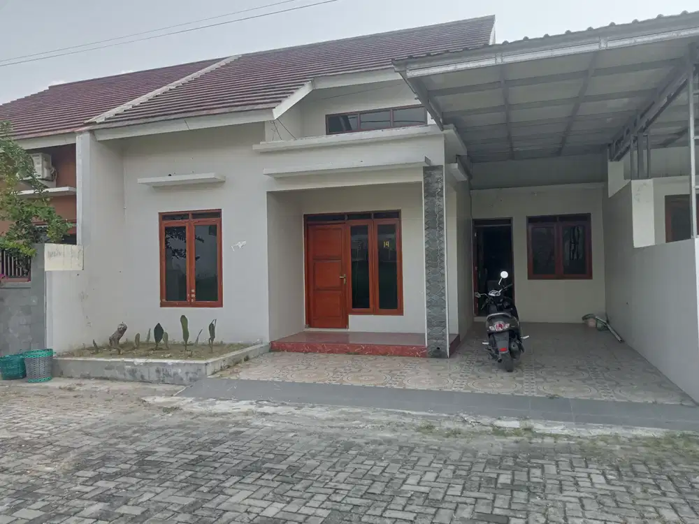 Beverly hill gentan rumah elite