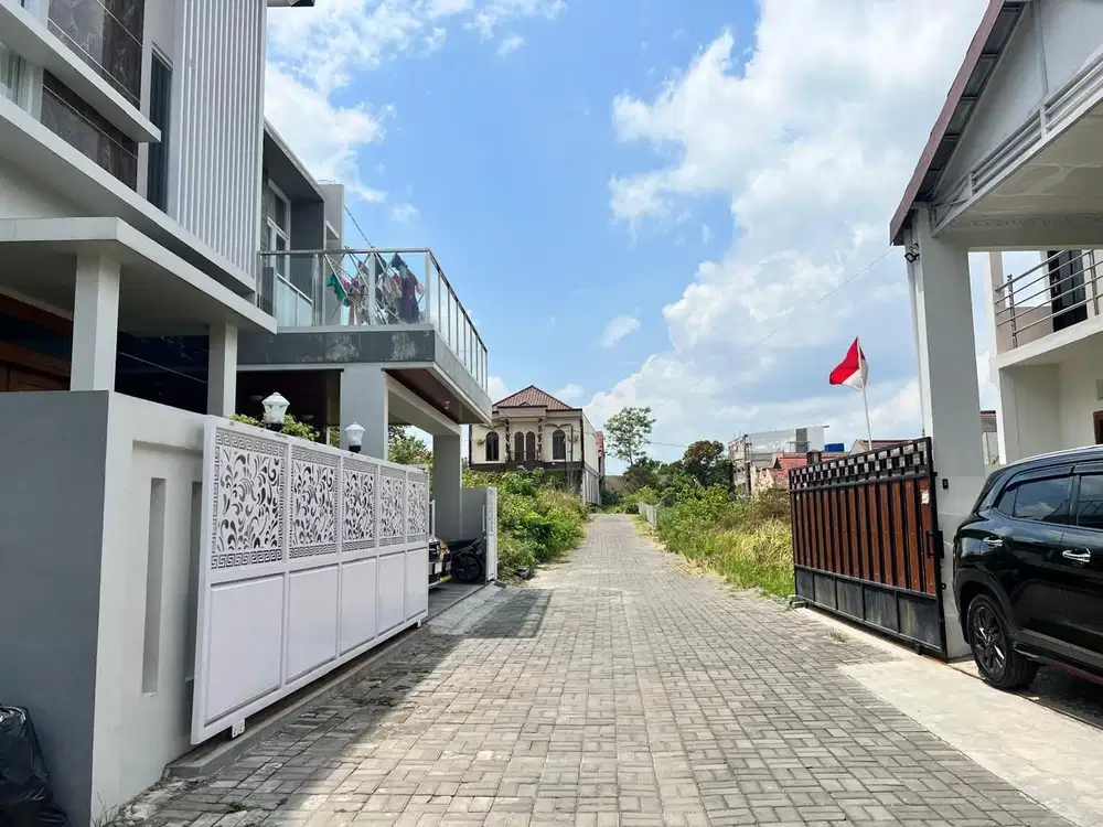 Tanah Lingkungan Rumah Besar Cocok Dibangun Hunian