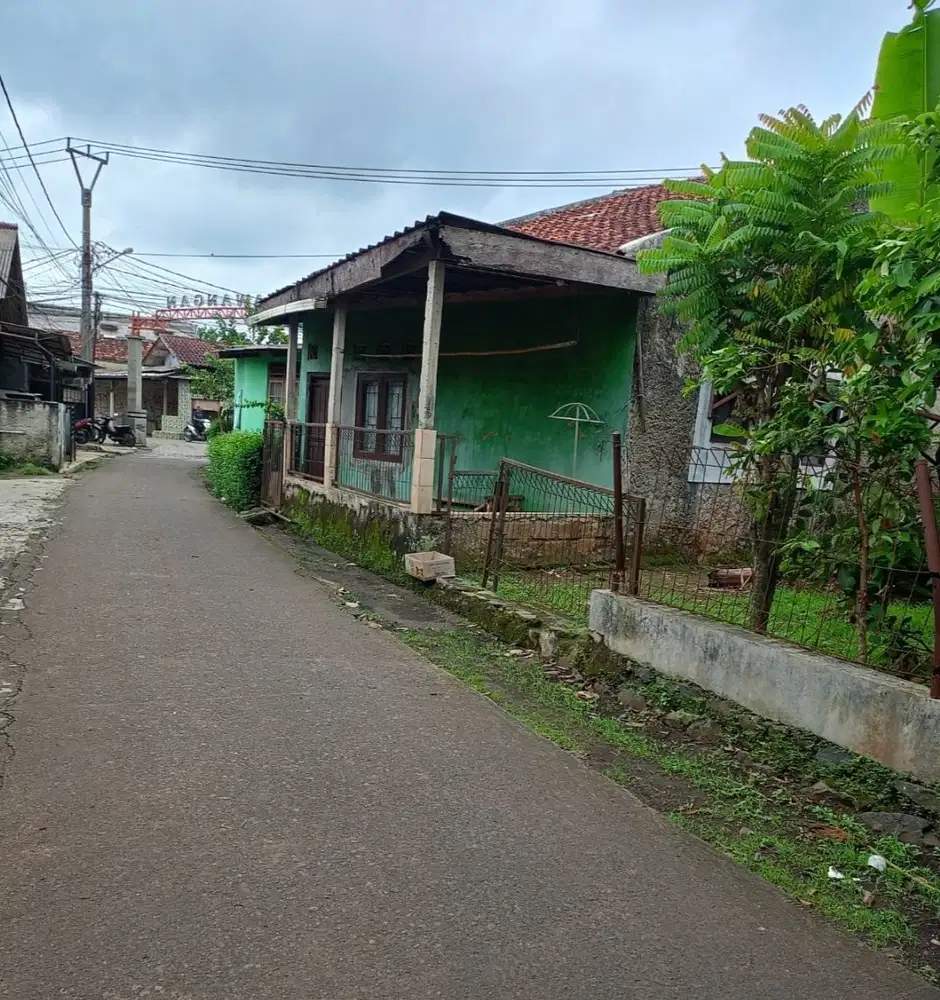 Di jual tanah plus rumah induk SHM di jln Abdul Wahab sawangan Depok
