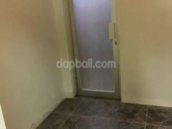 Two-stories shophouse in the main road of Denpasar