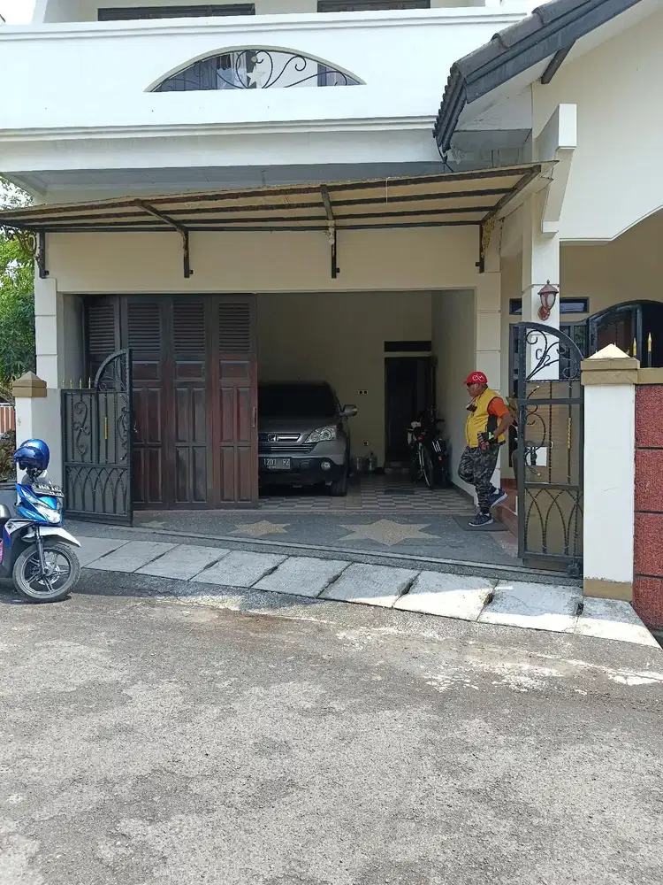 Rumah Luas Asri Hook Puri Permata Arcamanik Bandung