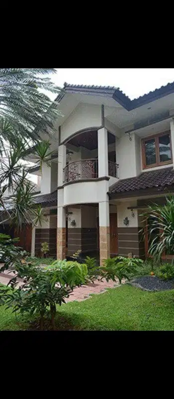 dijual rumah mewah di Bukit Permai Cibubur Jakarta Timur