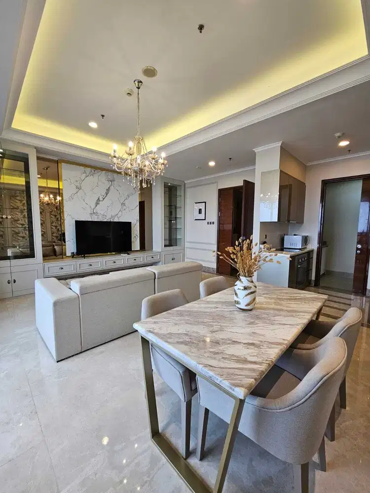 Sewa Apartemen District 8 Senopati - 2 BR Full Furnish, 153 sqm, Ready