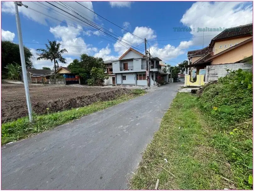 Murah dekat UGM jual siap bangun rumah 2 lantai