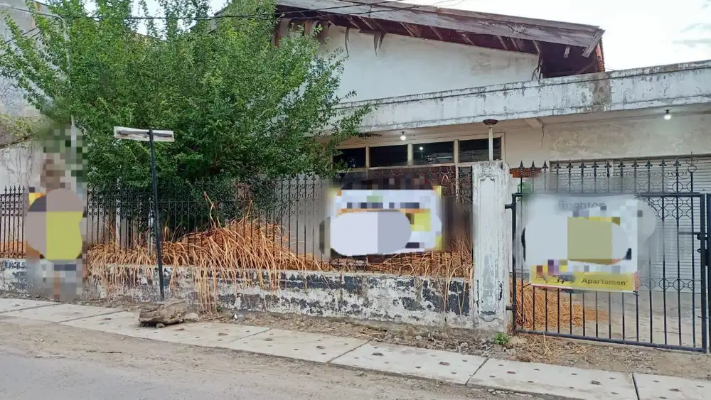 Dijual Rumah Hitung Tanah Di Manyar Rejo