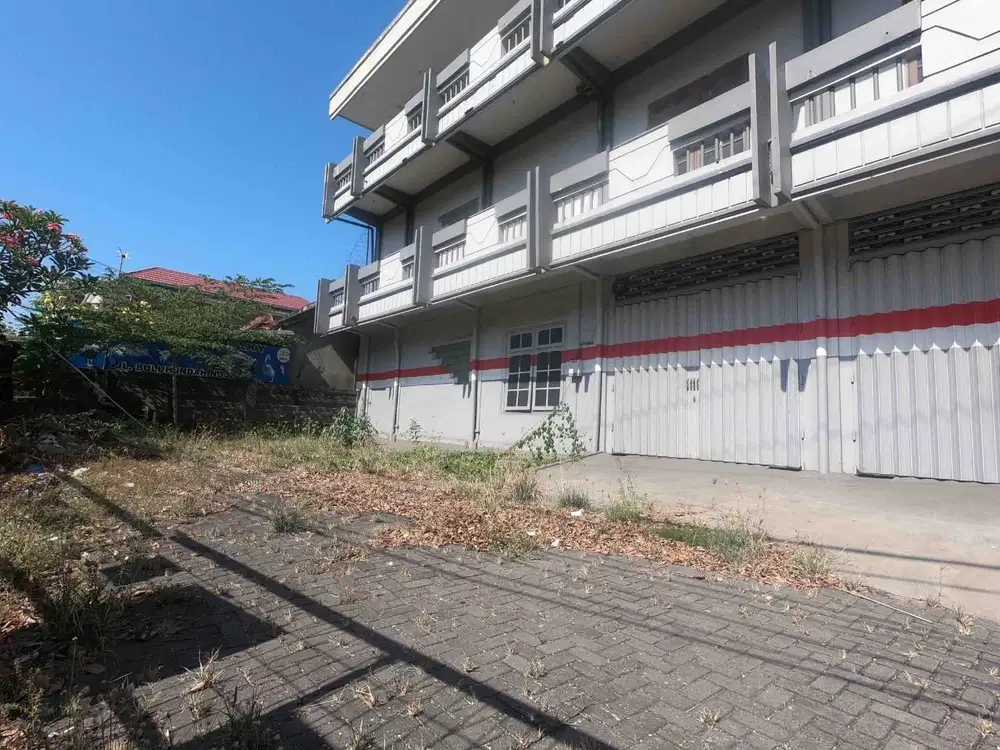 Dijual ruko 3 lantai Di Pinggir Jalan Utama Jl. Buluh Indah