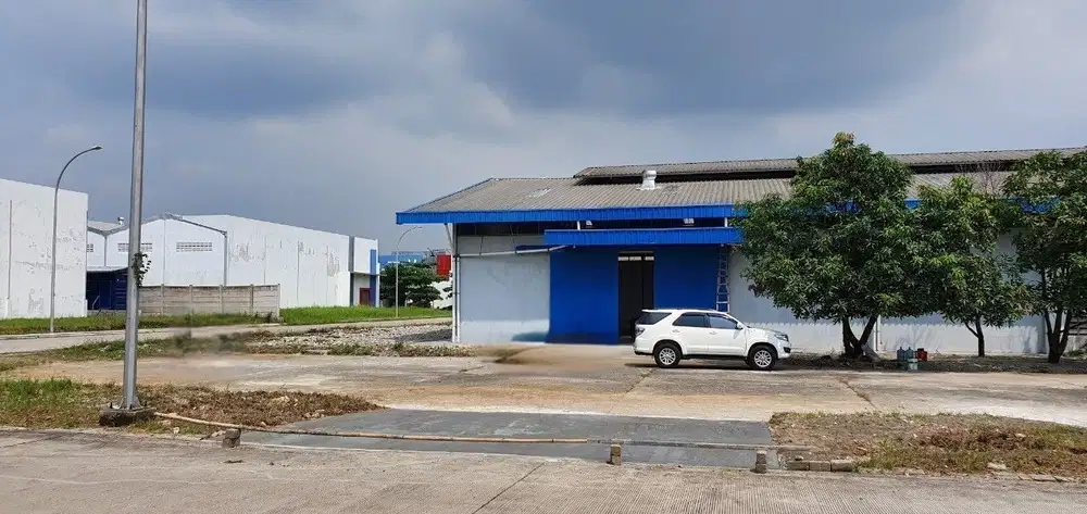 Dijual Pabrik/Gudang Kawasan Industri Sentra BizHub Karawang Barat