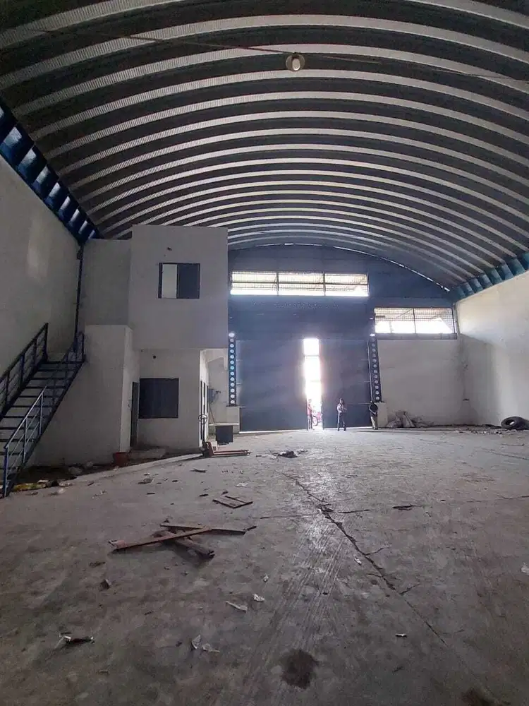 dijual dibawah pasaran gudang intan 1000m