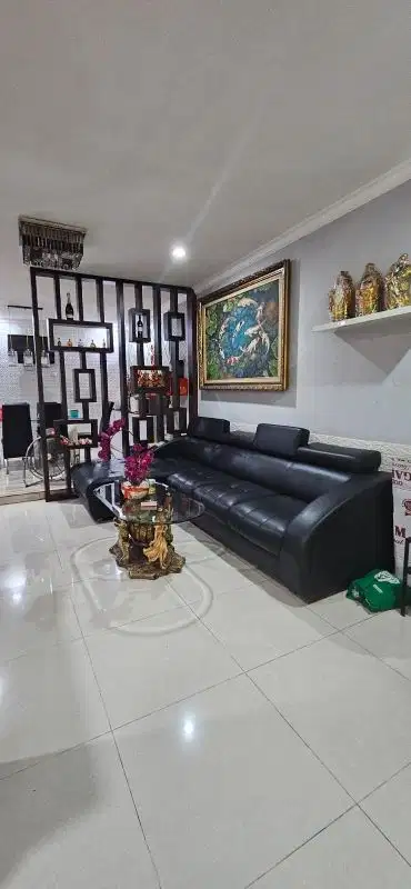 Dijual cepat rumah green court bagus siap huni