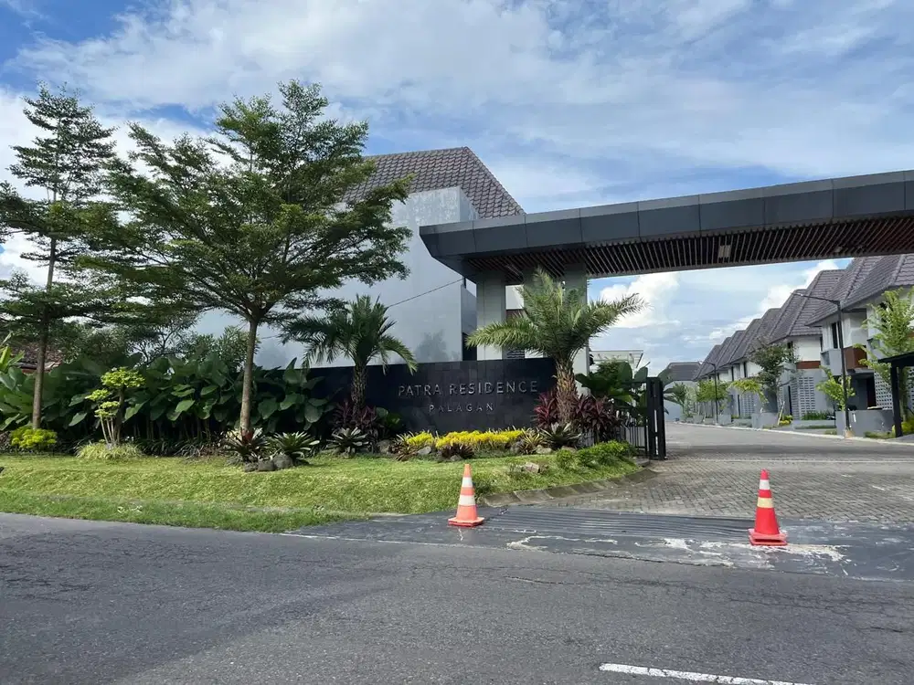 DEKAT ESKALA RESTO PALAGAN: Tanah Jogja Tepi Aspal SHM