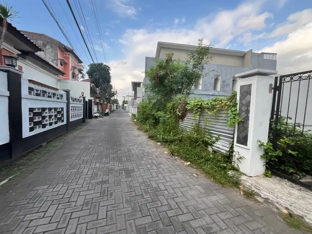 PROSPEK HOMESTAY KOST UGM: Tanah Jogja Kaliurang Monjali