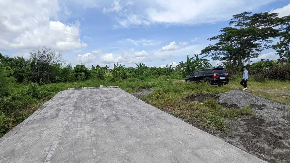 DEKAT TERMINAL JOMBOR: Tanah Jl kabupaten, SHM Jogja