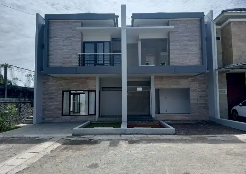 Jual Rumah MURAH dan NYAMAN dekat BORMA cikutra Sayap Dago Bandung