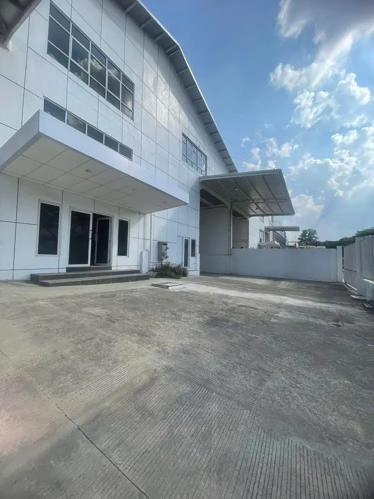 Disewakan Pabrik/Gudang Kawasan Industri Delta Silicon Lippo Cikarang