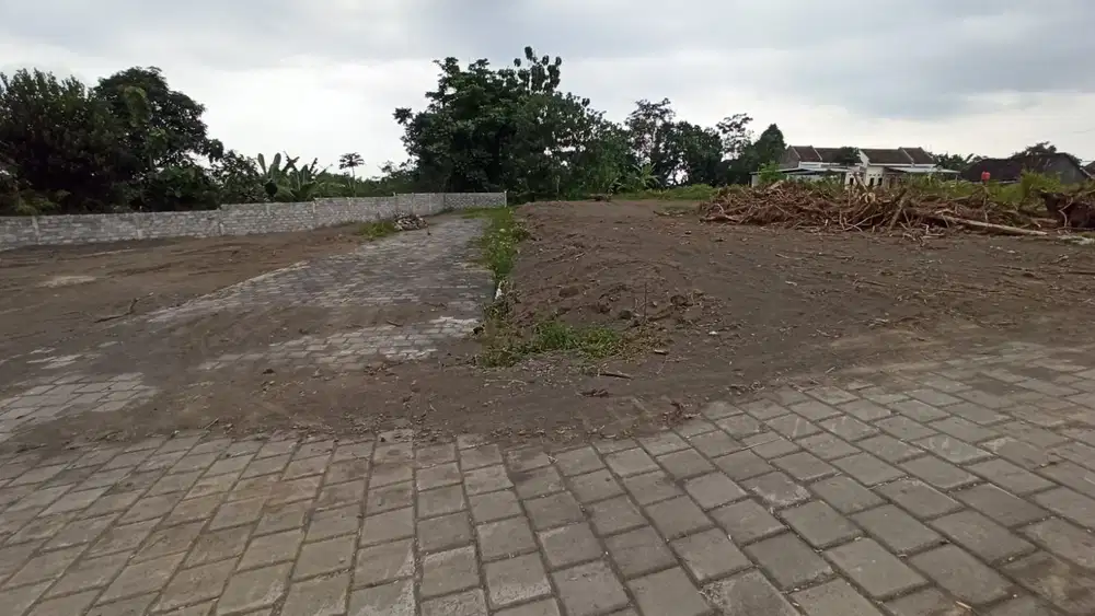 2 Meniit Hotel Hyatt, Area Jongke Tengah