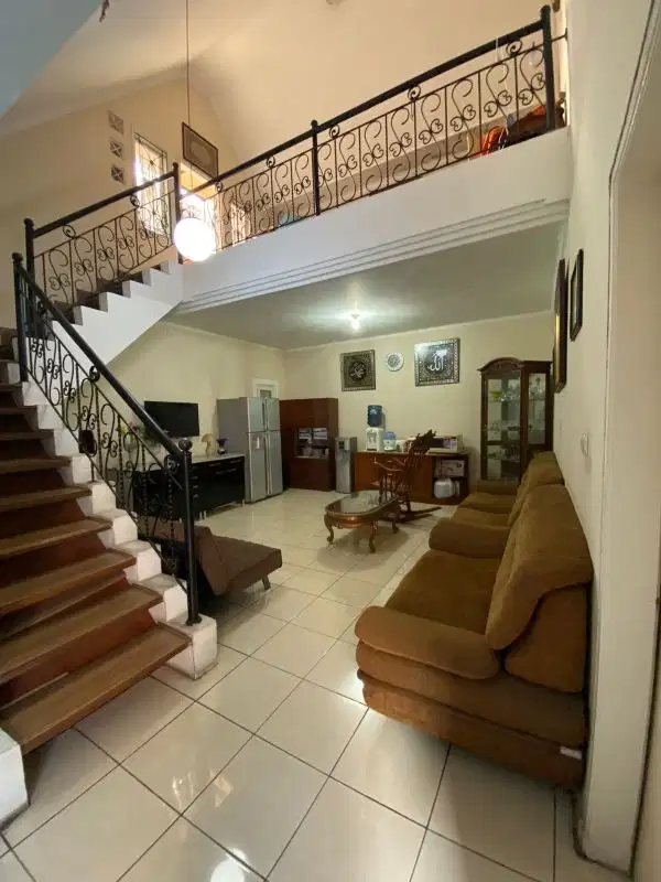 Jual Rumah LUAS harga MURAH di Kota Baru Parahyangan KBP Bandung 