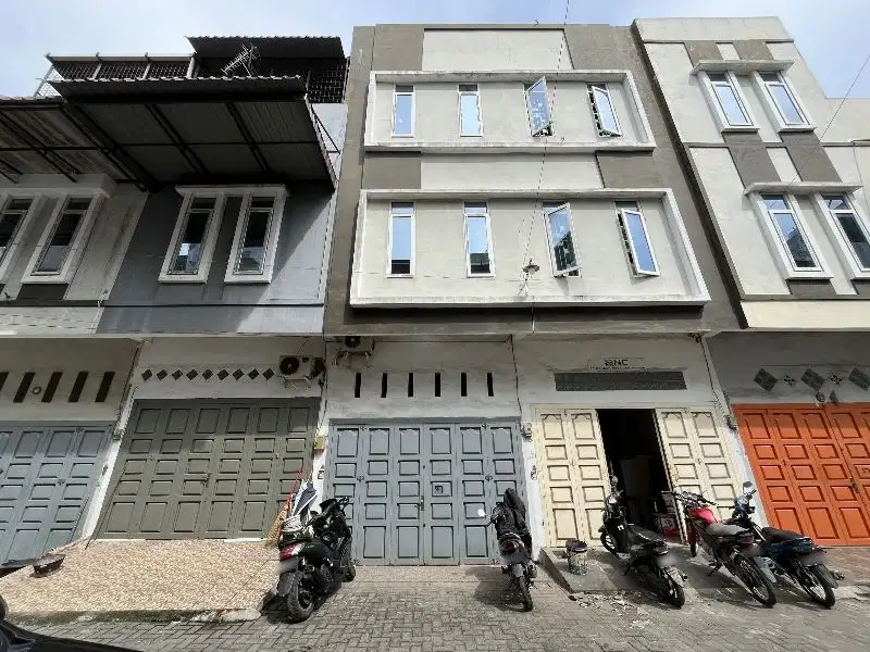 Rumah Komplek Bilal Indah